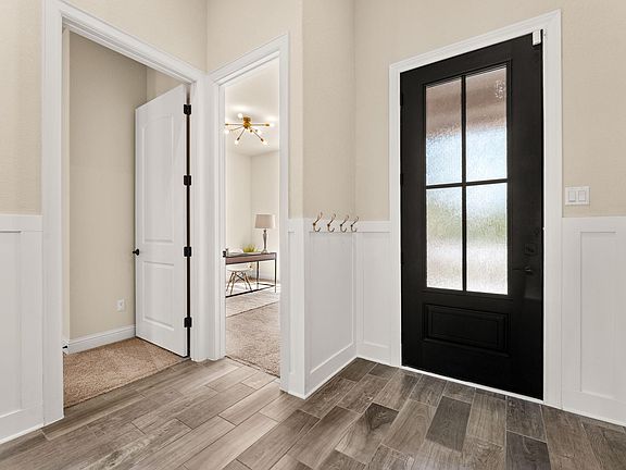 3rd image of 6716 Brindisi Pl