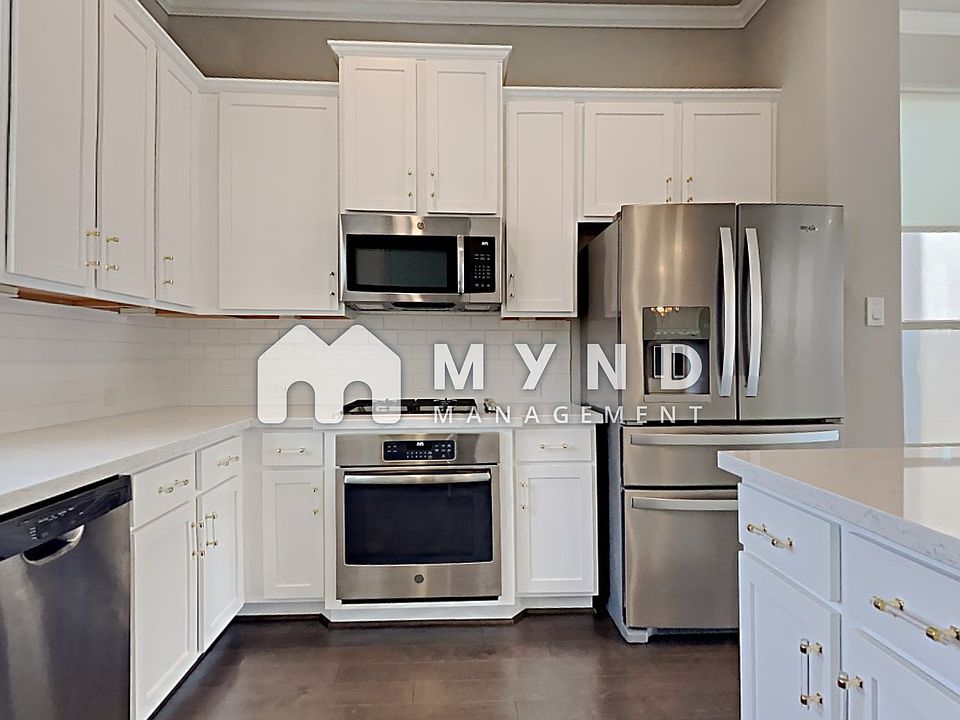 1st image of 10826 Brittmoore Oaks Pl