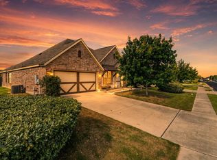 804 Farmhouse Dr, Hutto, TX 78634