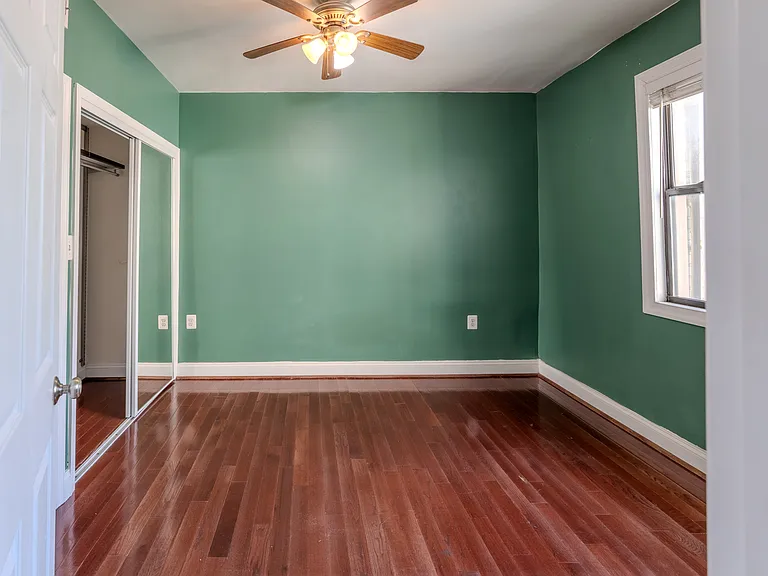 315 Evarts St NE #102 — Photo 23