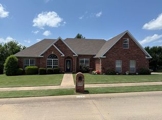 11293 Club House Pkwy, Farmington, AR 72730