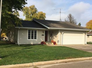 420 5th St SE, Primghar, IA 51245