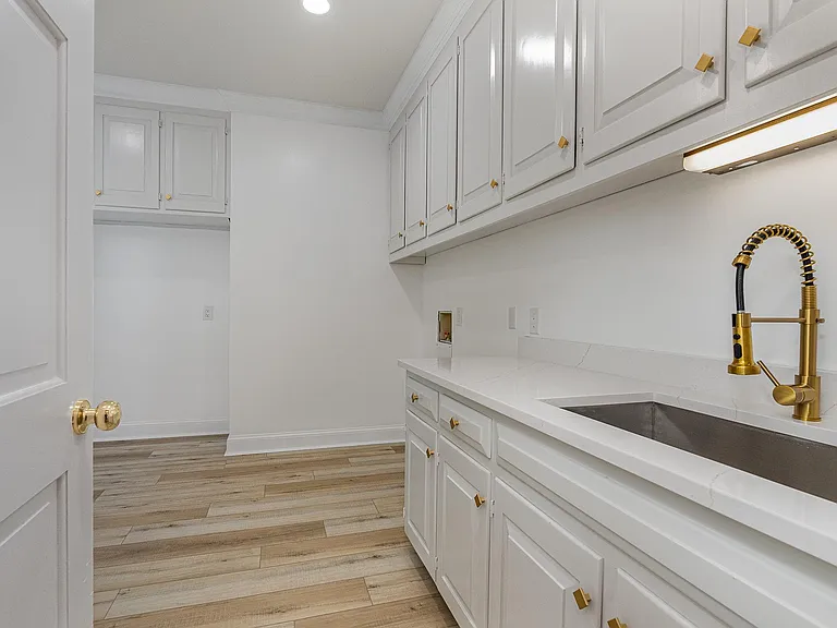 5101 Holly Ridge Farm Rd — Photo 11