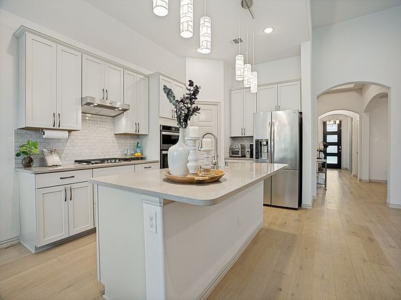 4th image of 3717 Holley Ridge Way