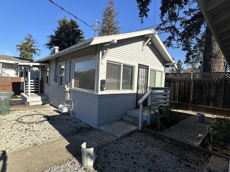 1st image of 236 Sunnyside Dr