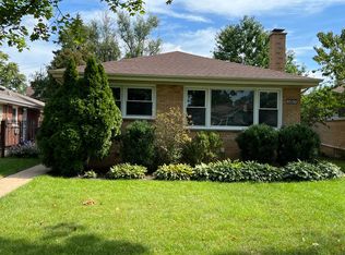 8539 Marmora Ave, Morton Grove, IL 60053