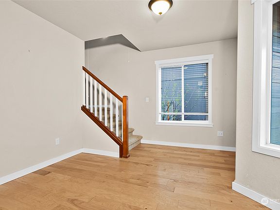 5th image of 5224 Slate Court SE