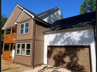 9023 Dixie River Rd, Charlotte, NC 28278