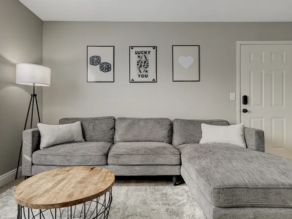 5055 W Hacienda Ave, Las Vegas, NV