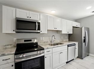225 Knight St, Suffolk, VA 23434