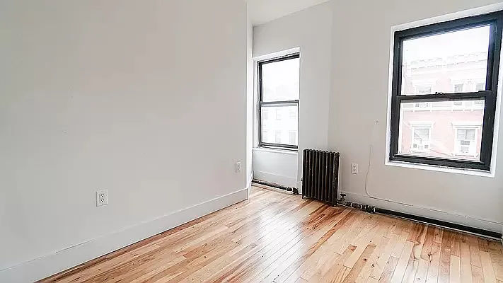 Rented by Camelot Realty Group | media 10