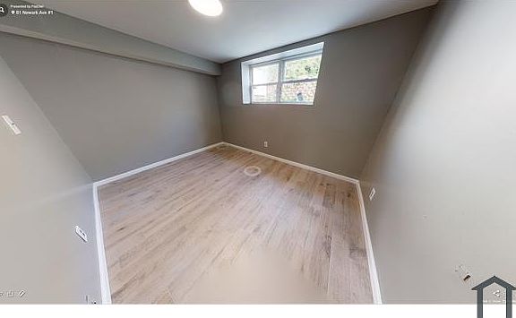 5th image of 81 Newark Ave Floor 1