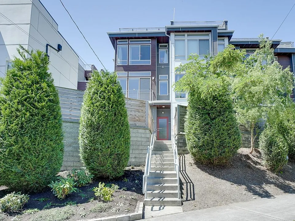 3835 Gilman Ave W