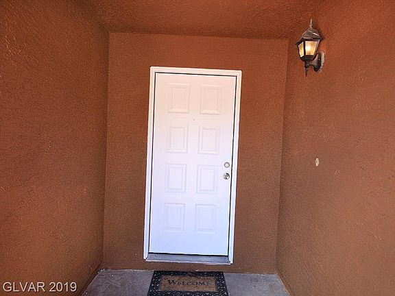 2nd image of 225 Solicito St