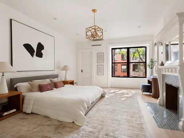 472 West 143rd Street image 9 of 30