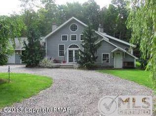 114 Charles Ln, Pocono Lake, PA