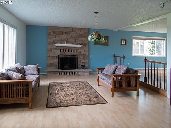 2nd image of 12014 NE 192nd Ave