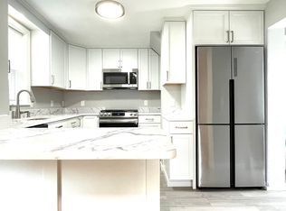 6 Hudson St #1, Watertown, MA 02472