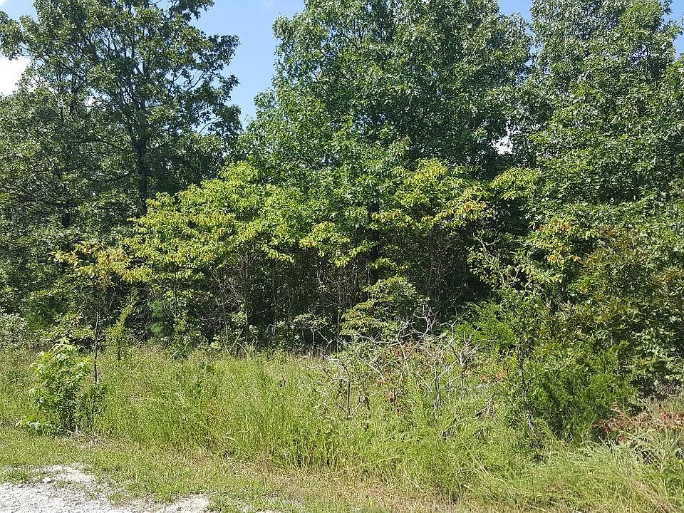 2nd image of 4370 Moonbeam Dr