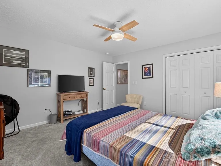 1665 Sherwood Ct — Photo 23