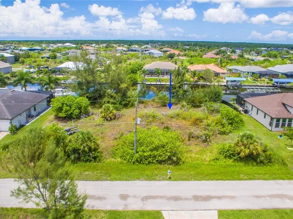 8088 Antwerp Cir, Pt Charlotte, FL 33981