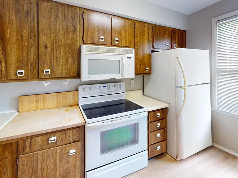 7344 Pebblestone Dr #C — Photo 10