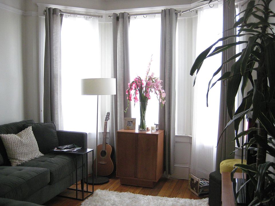 1st image of 805 Valencia St APT 1