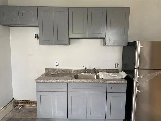 2 bed, 800 sqft, $1,250 — Photo 2