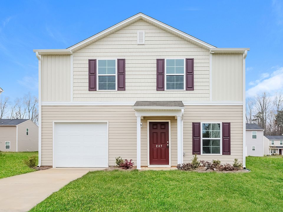 1st image of 207 Pleasant Willow Pl