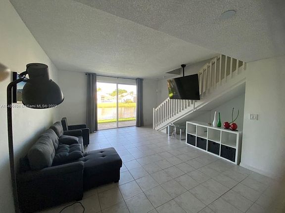 5th image of 1255 Presidio Dr #4-42