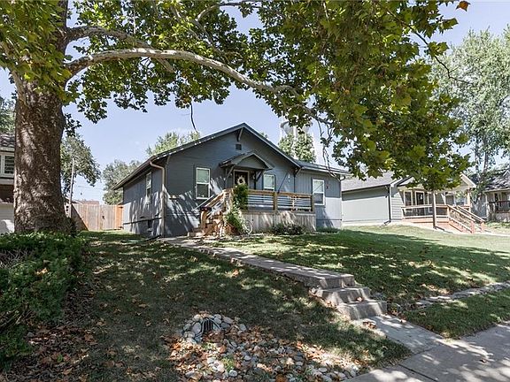 2nd image of 1120 Pacific Ave
