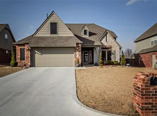 8841 E 77th St, Tulsa, OK 74133