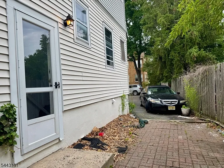15 Walnut Pkwy #1 — Photo 13