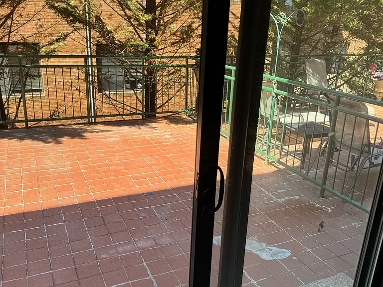 4 Chelsea Pl — Photo 29