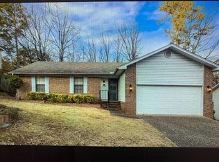 4114 Sam Peck Rd, Little Rock, AR 72223