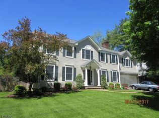 3 Aspen Ct, New Providence, NJ 07974