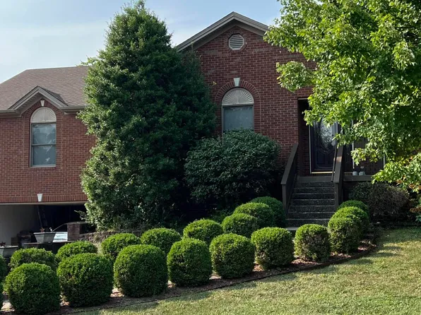 113 Locust Ridge Rd, Frankfort, KY 40601