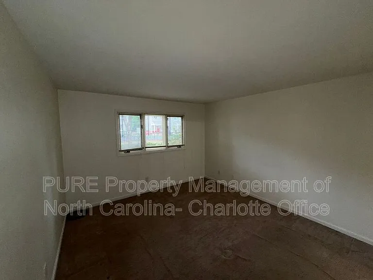 1832 J Julian Ln #D — Photo 8