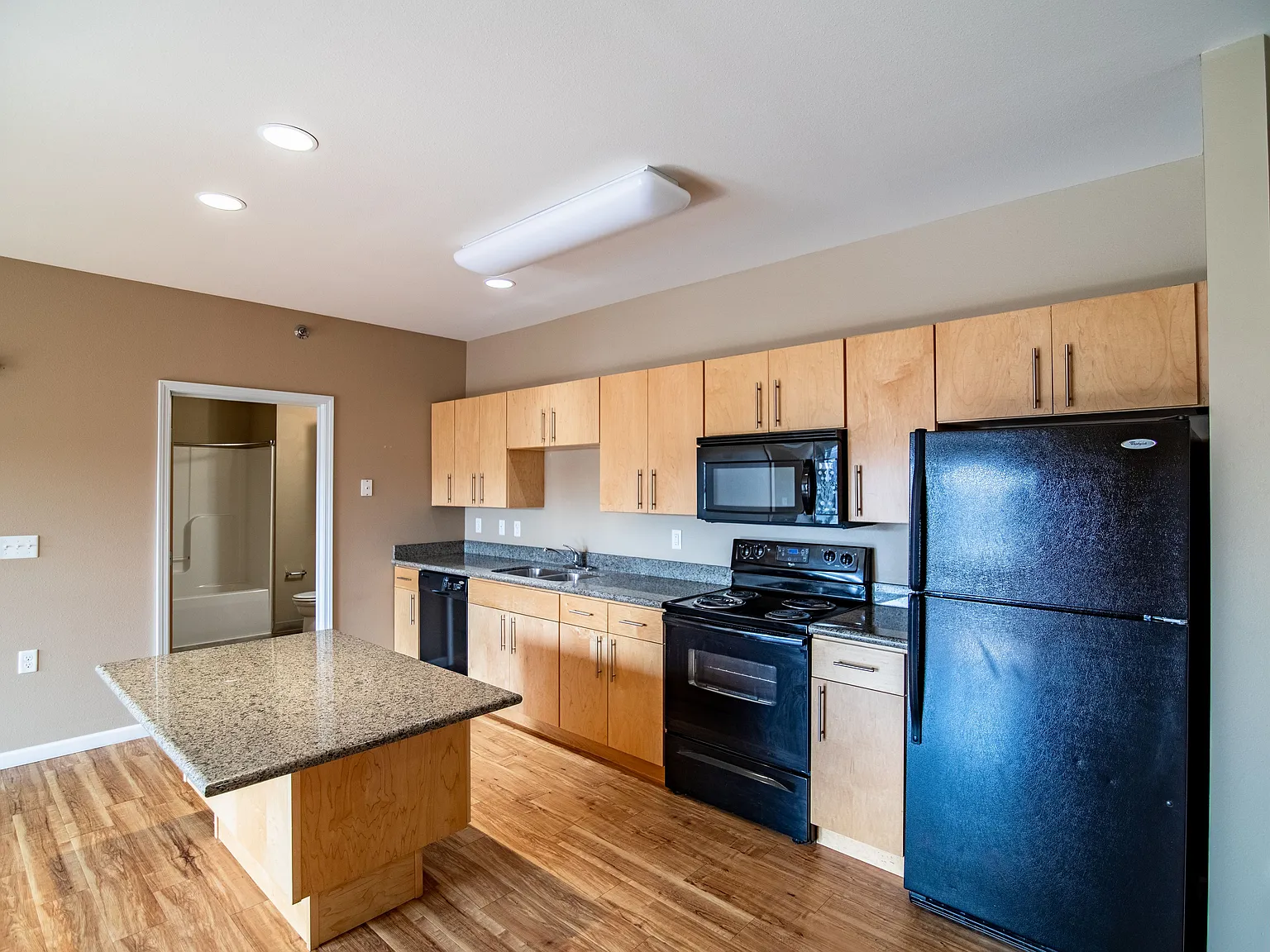 Mandan Place Apartments — Photo 2