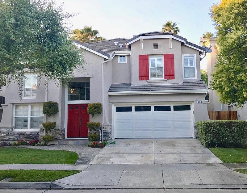 1st image of 333 Gardenia Dr