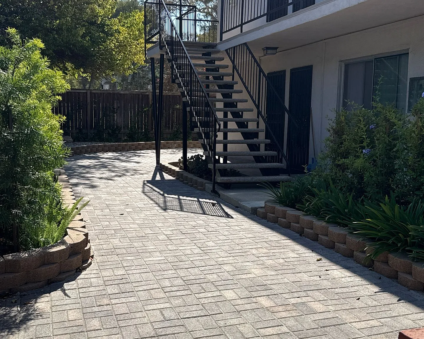Denison — Photo 1