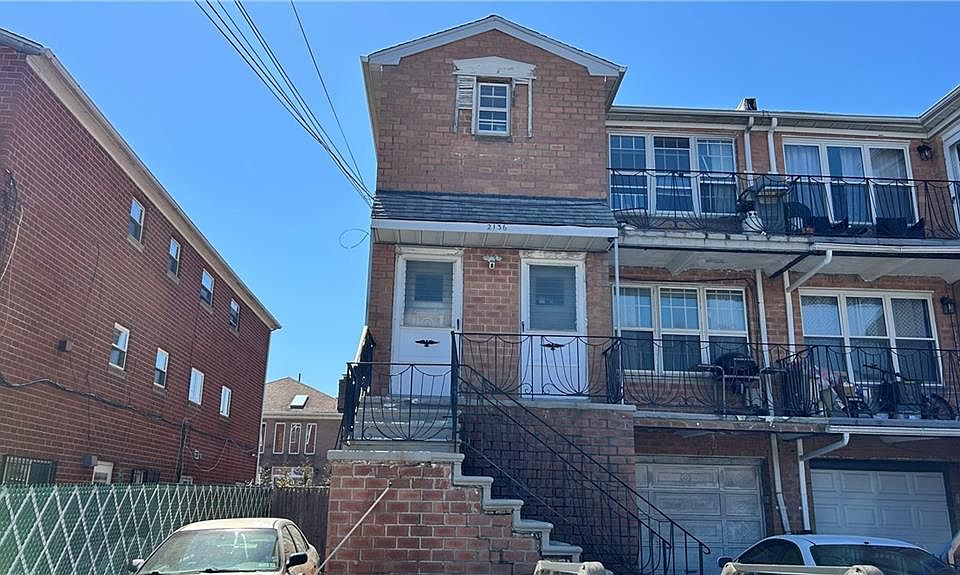 1st image of 2136 E 69th St