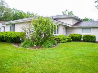 15058 Jones Ct, Oak Forest, IL 60452