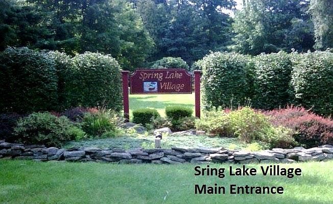 Spring Lake Village - Main Entrance