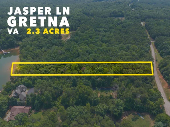 52-A Heron Pointe Dr #52A, Gretna, VA 24557
