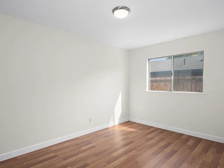 4337 W Palo Alto Ave — Photo 18