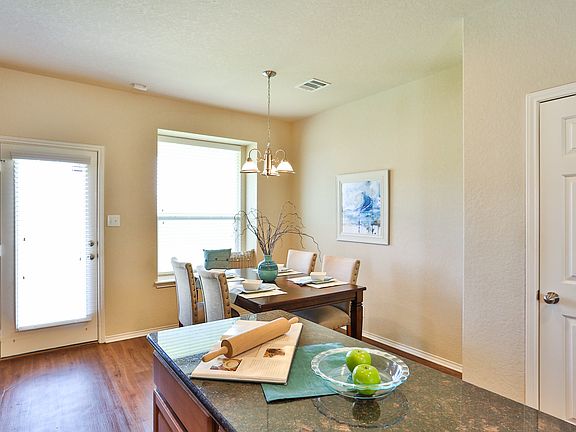 5th image of 2889 Oakdell Trl