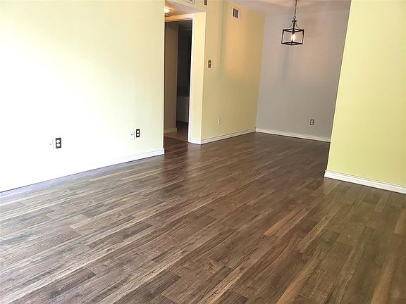 4th image of 10049 Westpark Dr APT 154