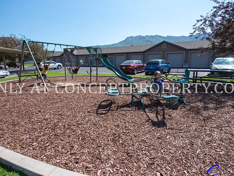 Woodland Cove — Photo 48