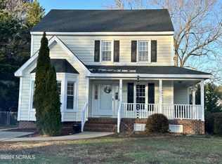 100 Ketch Point Ct, Rocky Mount, NC 27803